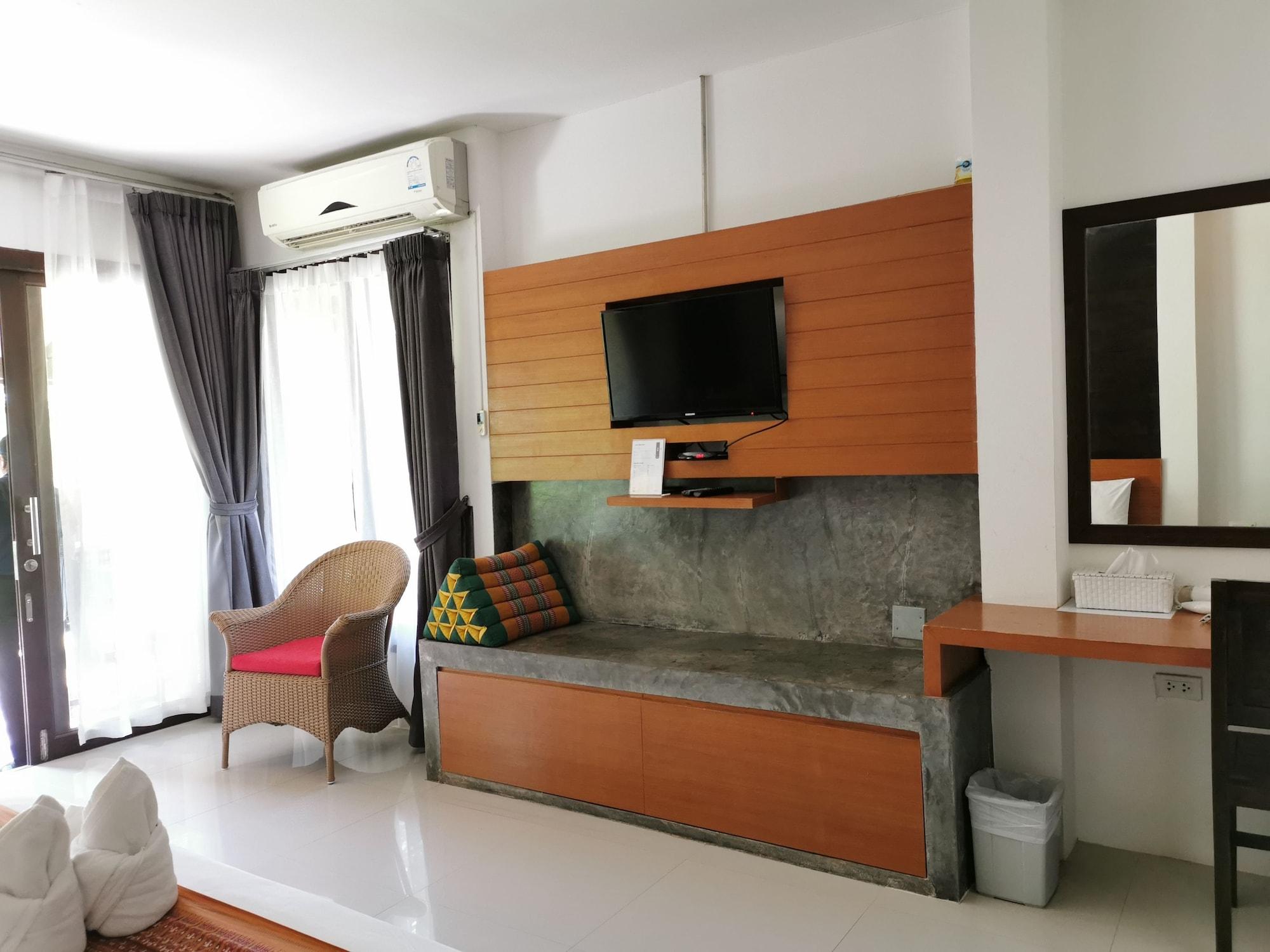 Nana Beach Hotel & Resort Pathiu Экстерьер фото